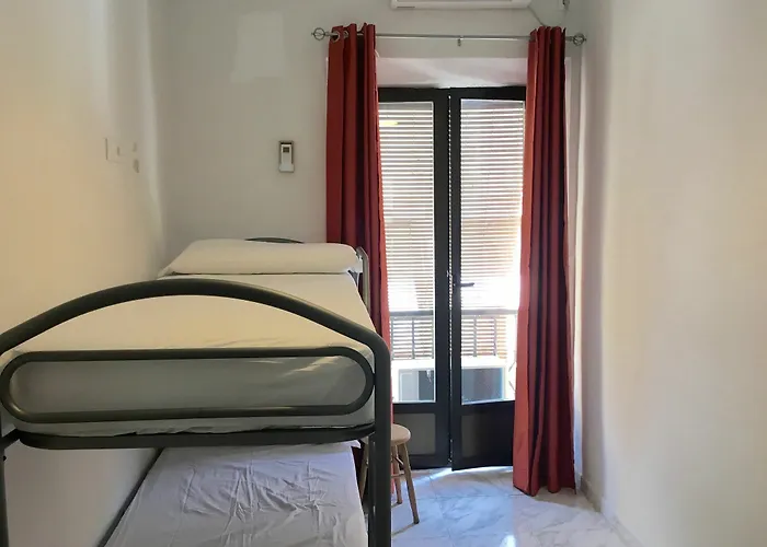 Cathedral And Houses Bed & Breakfast 3*
