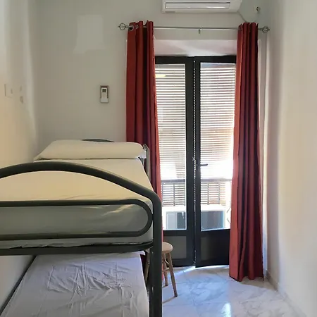 Cathedral And Houses Bed & Breakfast 3*